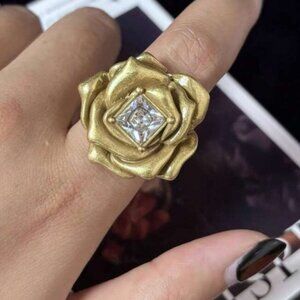 Rose Ring Q356